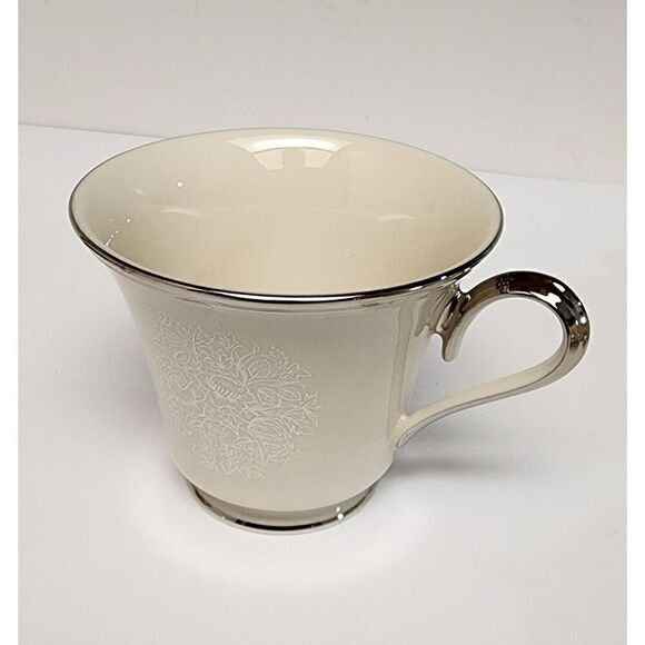 Lenox Moonspun Footed 6 Set Of Cup & Saucer Ivory/Silver Trim - Picture 5 of 11